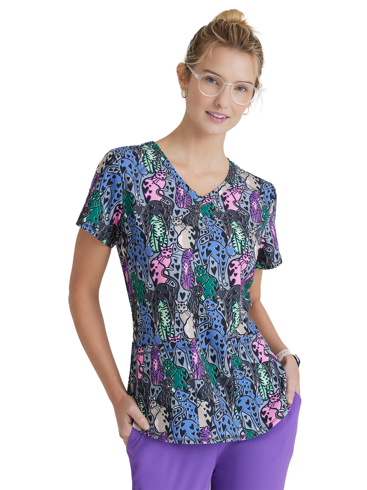 Women's Three-Pocket V-Neck Reliance Print Scrub Top - SKT021 - Hearts On Hearts