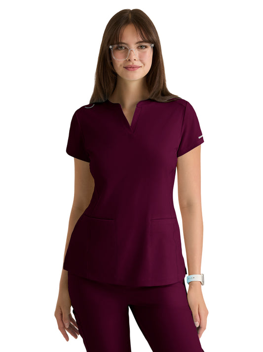 Women's Two-Pocket Placket V-Neck Coast Scrub Top - SKT259 - Wine