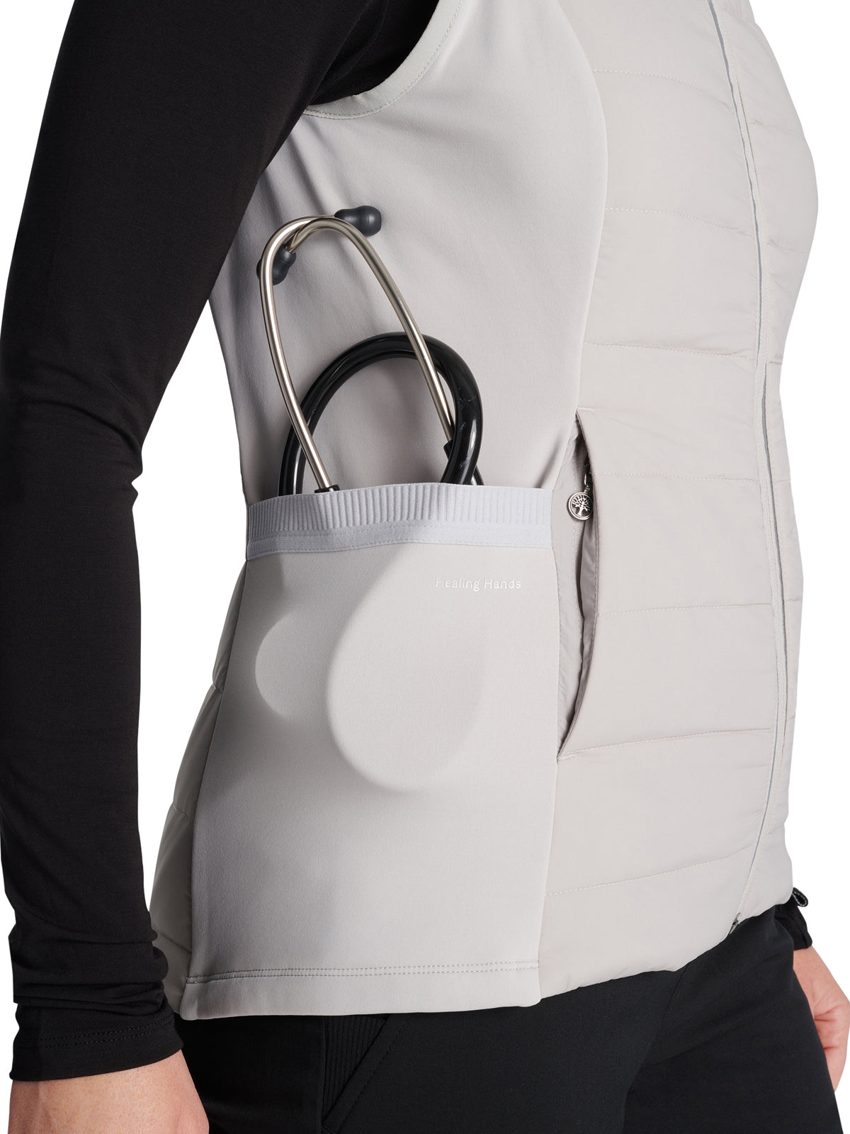 Women's 7-Pocket Khloe Quilted Vest - 500F - Silver