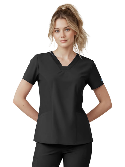 Women's 2-Pocket V-Neck Top - 00077 - Black