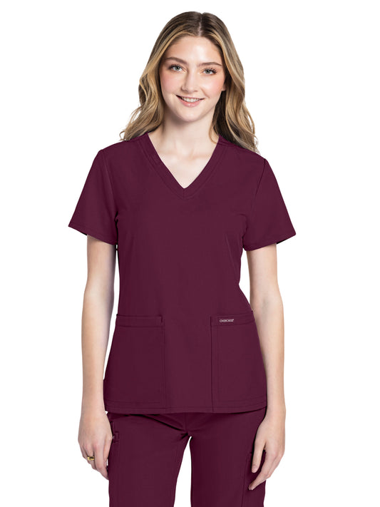 Women's 2-Pocket V-Neck Top - CK953A - Wine