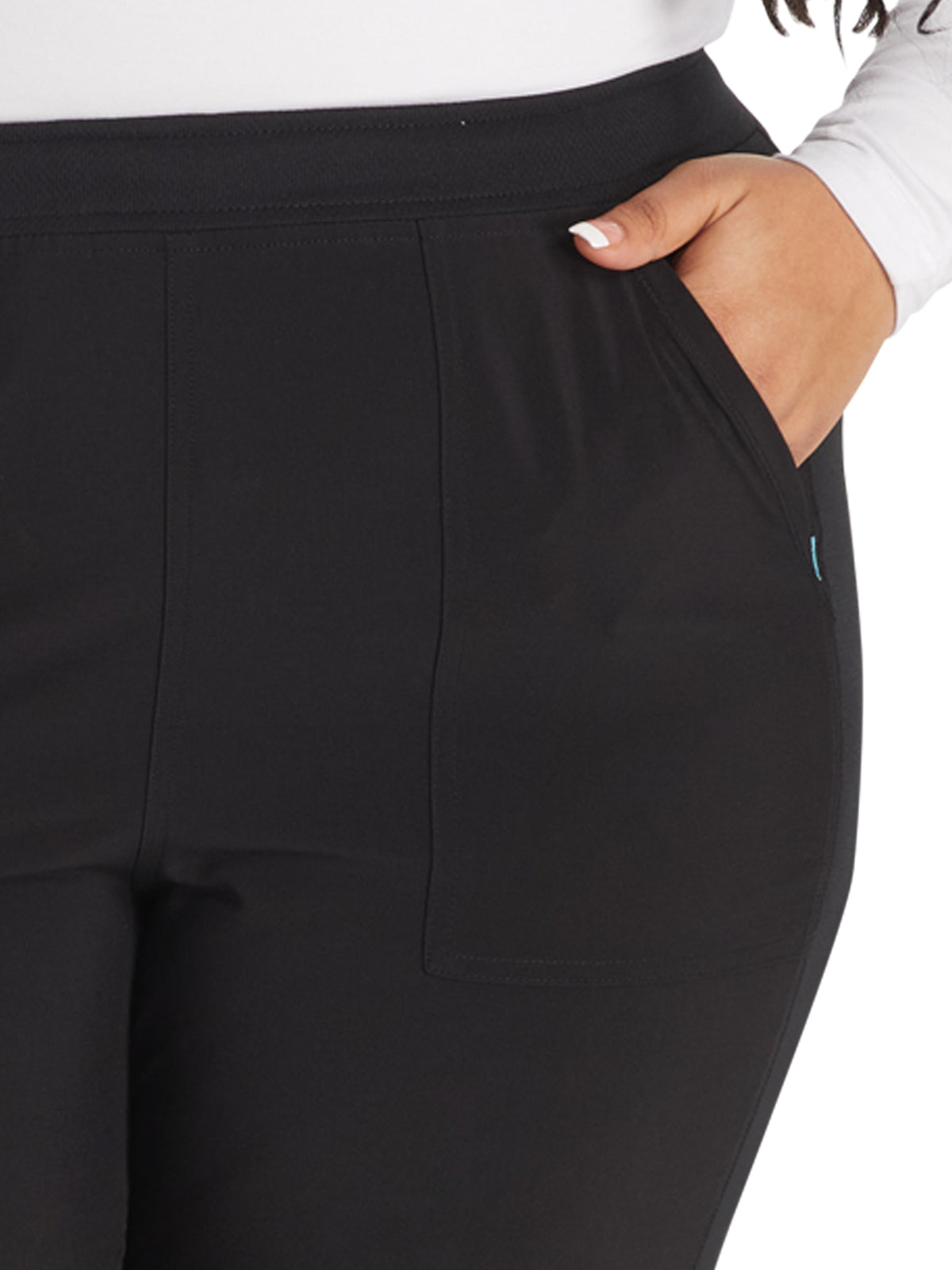 Women's 5-Pocket Tapered Leg Pant - IP045A - Black