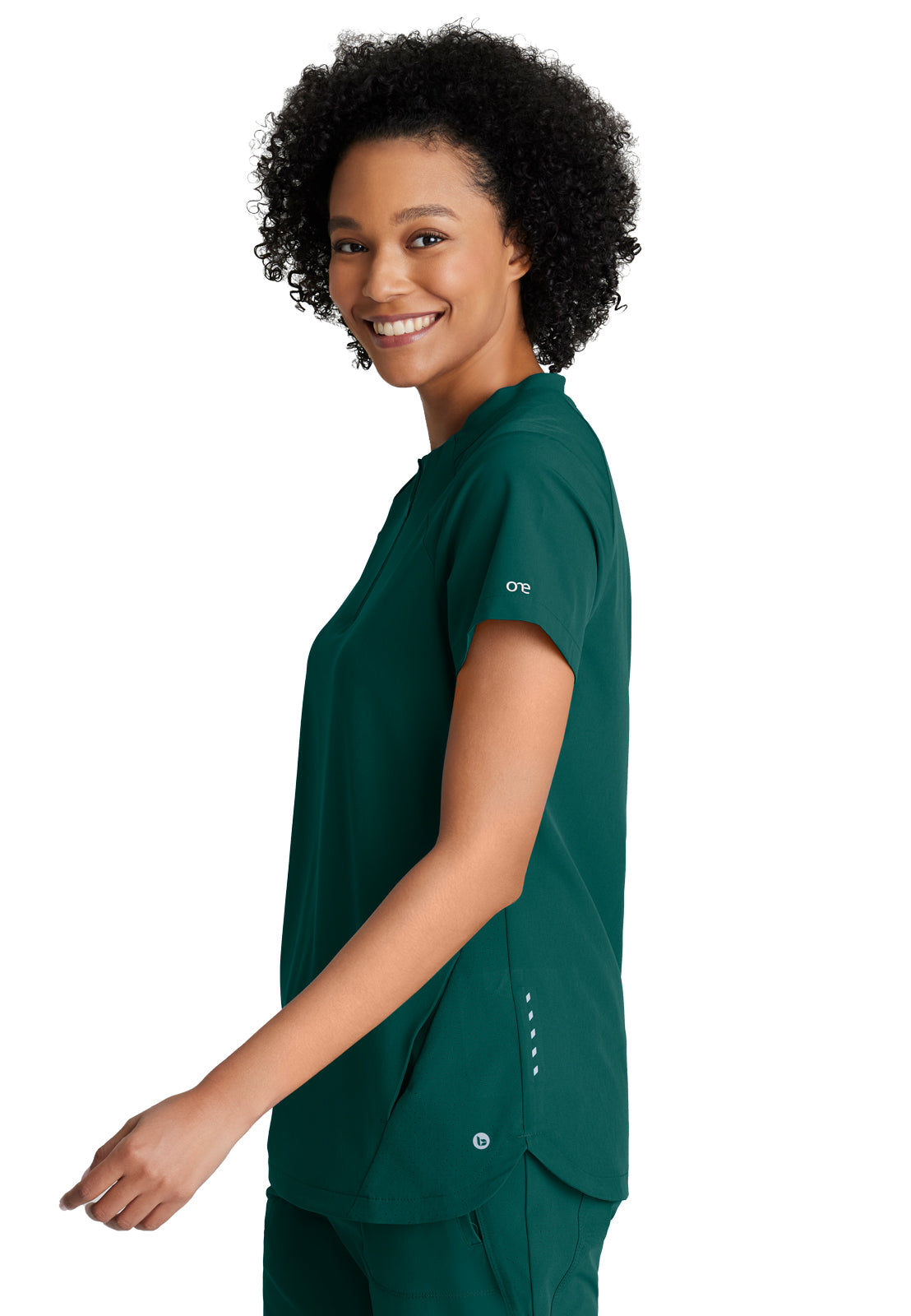 Women's 2 Pocket Banded Zip Collar Flux Scrub Top - BOT216 - Hunter Green