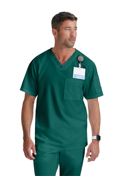 Men's Two-Pocket V-Neck Evan Scrub Top - GRT091 - Hunter Green