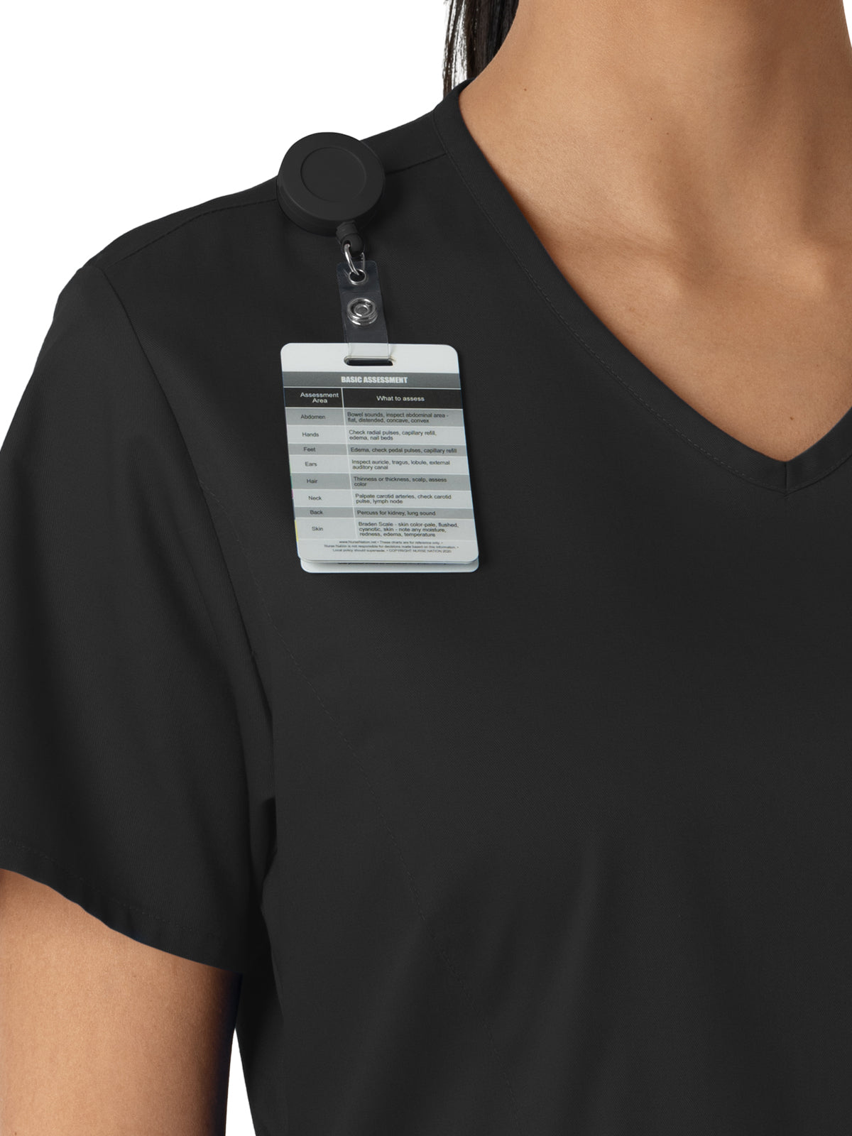 Women's Three-Pocket Curved V-Neck Scrub Top - 106 - Black