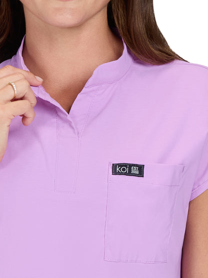 Women's 1-Pocket Stretch Tuck-In Ari Scrub Top - 1093 - Bloom Lavender