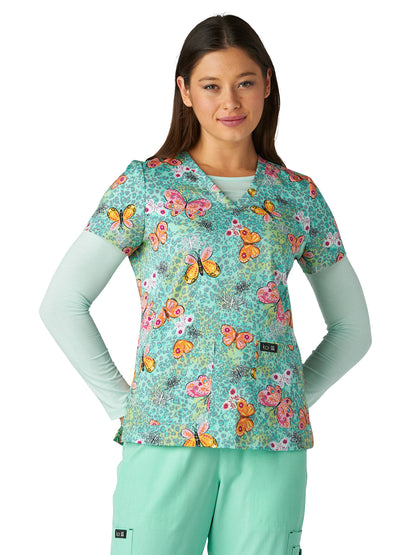 Women's Two-Pocket Athletic-Inspired, Breathable Mesh Leslie Top - 384PR - Wild Butterflies