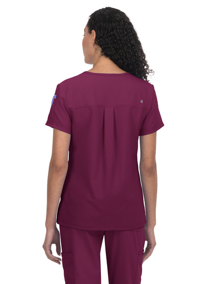Women's 2-Pocket V-Neck Tuck-In Aura Top - C100 - Wine