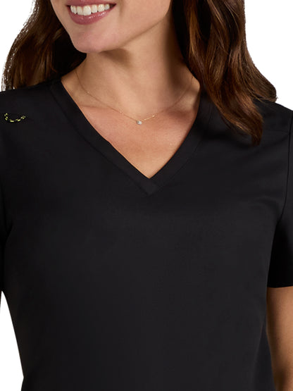 Women's 3-Pocket V-Neck Blissful Scrub Top - S101 - Black