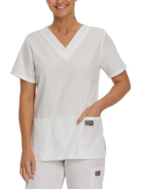 Women's Three-Pocket Clean Back V-Neck Top - 70221 - White