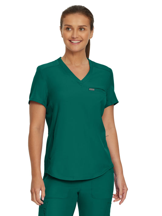 Women's Two-Pocket Shirttail Hemline V-Neck Top - LT101 - Hunter