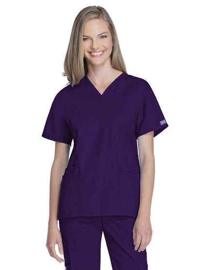 Women's 2-Pocket V-Neck Top - 4700 - Eggplant