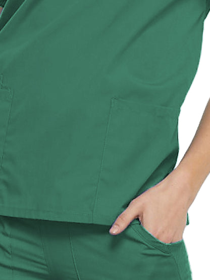 Women's 2-Pocket V-Neck Scrub Top - 4700 - Surgical Green