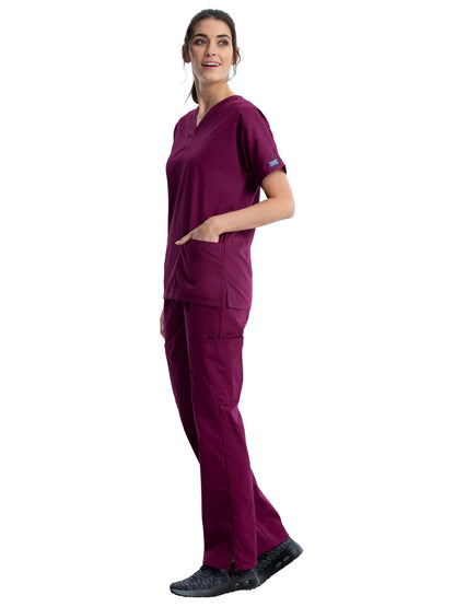 Women's 2-Pocket V-Neck Scrub Top - 4700 - Wine