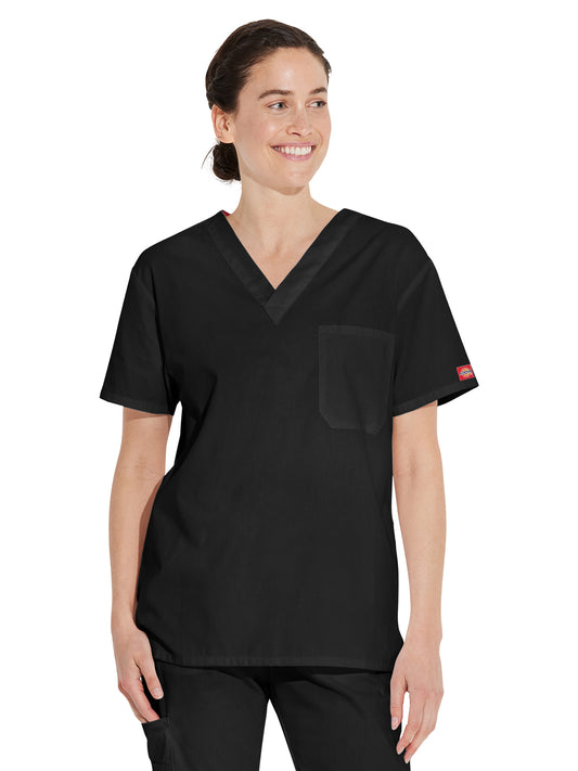 Unisex 1-Pocket Tuckable V-Neck Top - 83706 - Black