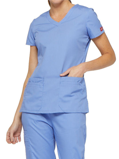 Women's 6-Pocket V-Neck Scrub Top - 85906 - Ciel