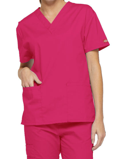 Women's 2-Pocket V-Neck Scrub Top - 86706 - Hot Pink