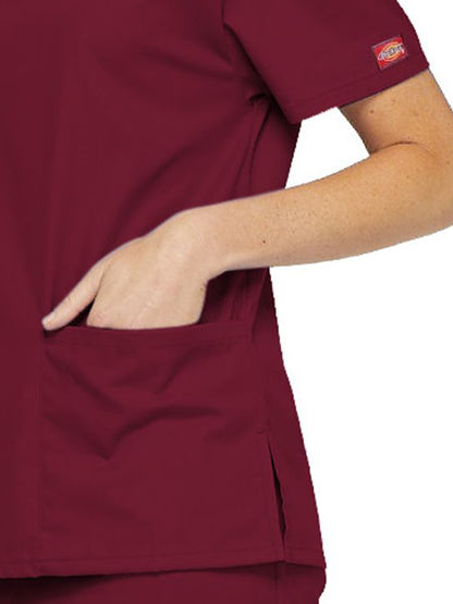 Women's 2-Pocket V-Neck Scrub Top - 86706 - Wine