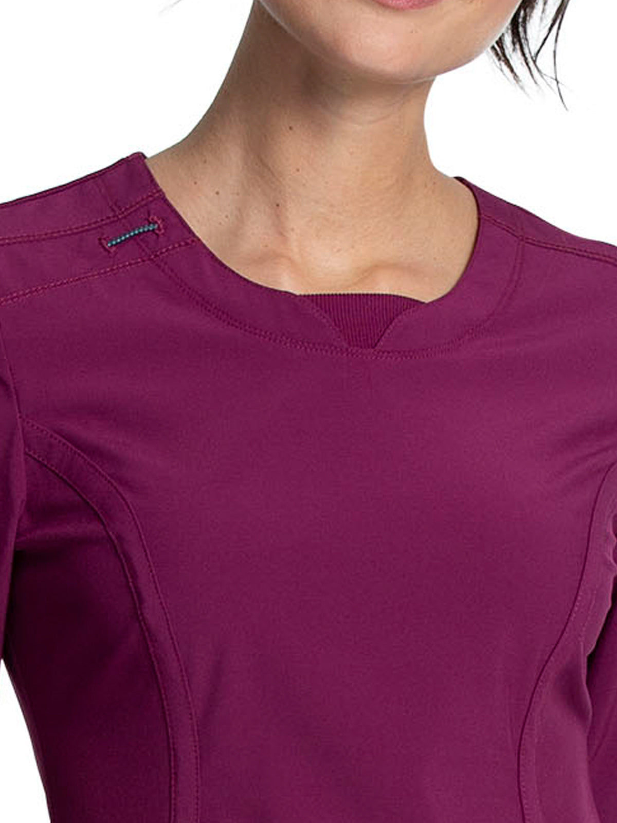 Women's 3 Pocket Long Sleeve V-Neck Top - CK781A - Wine