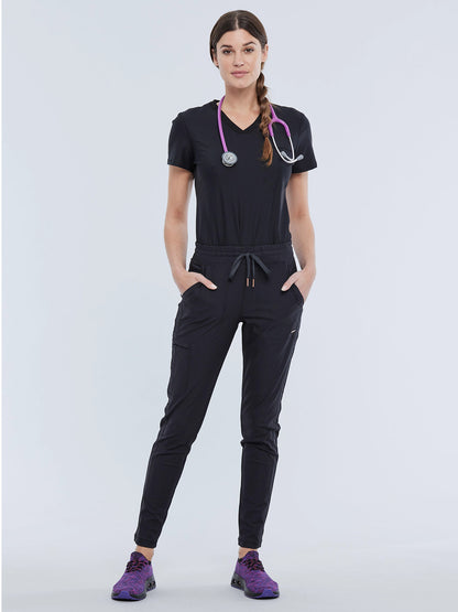 Women's 1-Pocket Tuckable V-Neck Scrub Top - CK819 - Black