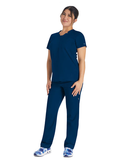 Women's 2-Pocket Notched V-Neck Scrub Top - DK671 - Navy