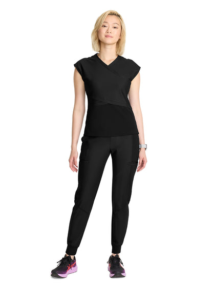 Women's 2-Pocket V-Neck Top - IN645A - Black