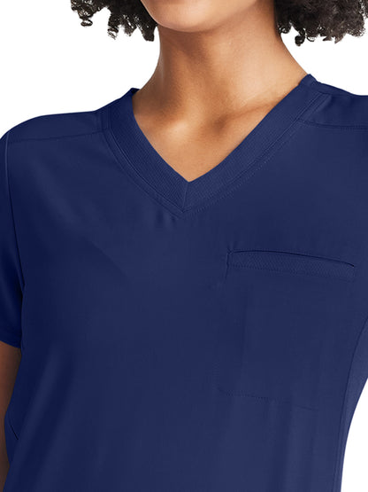 Women's 2-Pocket Tuckable V-Neck Scrub Top - IP600A - Navy