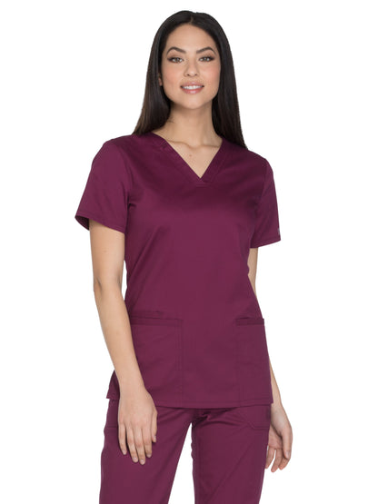 Women's 3-Pocket V-Neck Top - WW630 - Wine