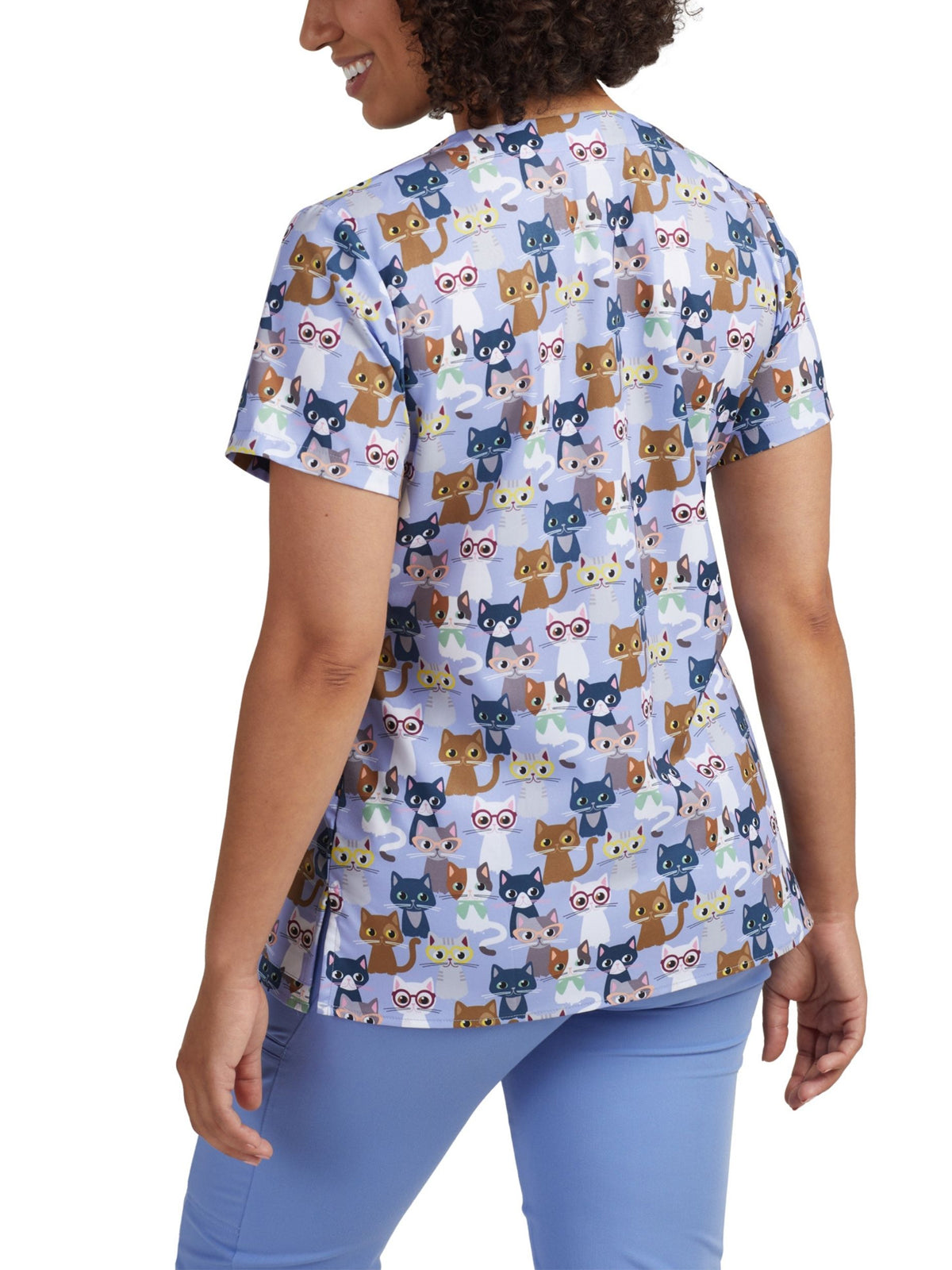 Women's 3-Pocket V-Neck Printed Scrub Top - 618 - Curious Cats