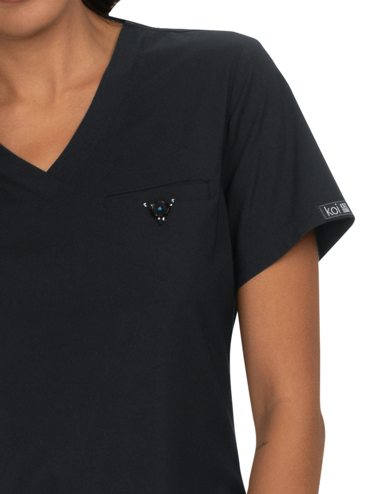 Women's 1-Pocket Tuck-In Kade Scrub Top - 1011 - Black