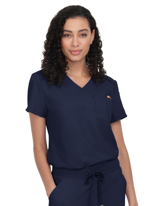 Women's 2-Pocket V-Neck Tuck-In Aura Scrub Top - C100 - Navy