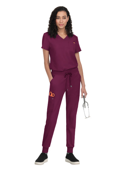 Women's 2-Pocket V-Neck Tuck-In Aura Scrub Top - C100 - Wine