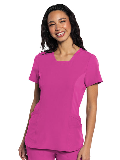 Women's 4-Pocket V-Neck Scrub Top - 701 - Ultra Magenta