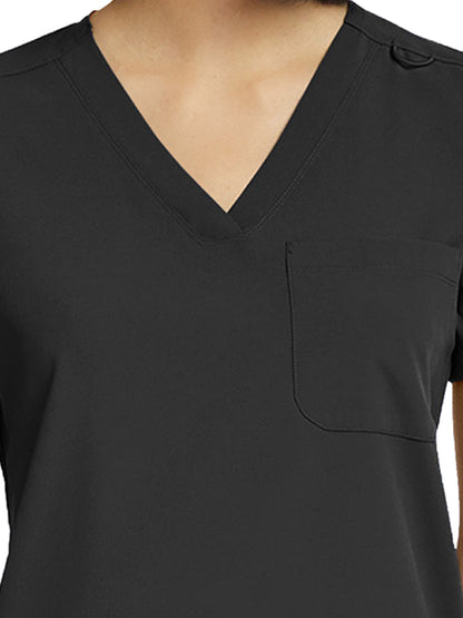 Women's Fitted One-Pocket V-Neck Scrub Top - SJ101 - Black