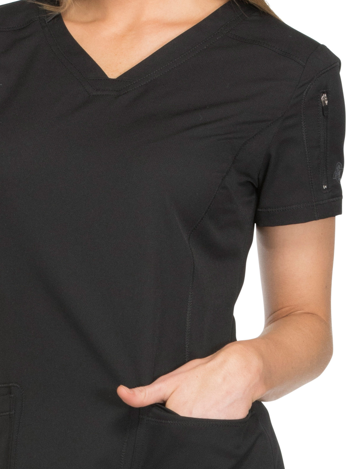 Women's 3-Pocket V-Neck Scrub Top - DK730 - Black