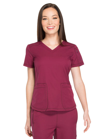 Women's 3-Pocket V-Neck Scrub Top - DK730 - Wine